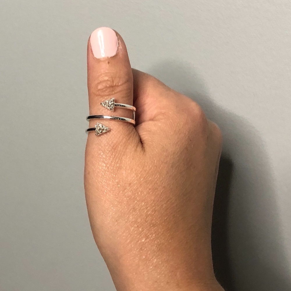 Stella & Dot Arrow Ring